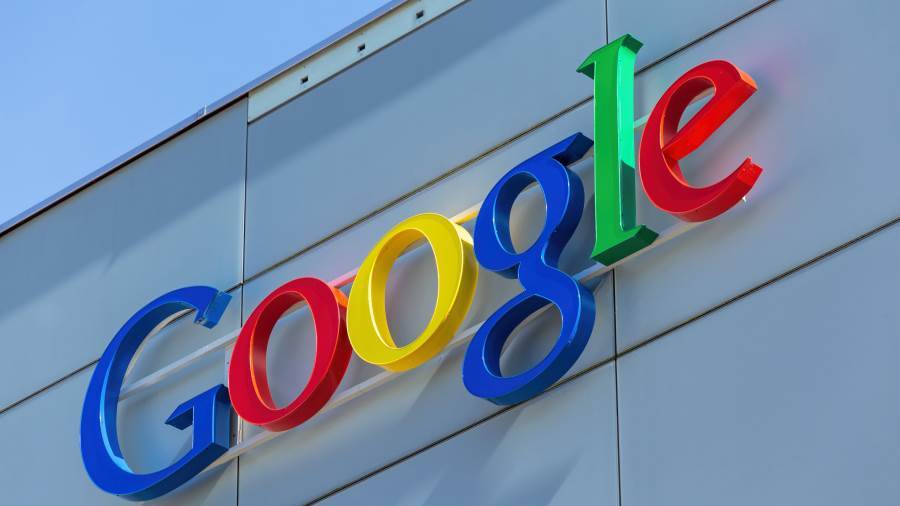 الرئيس التنفيذي لـ غوغل متهم بتمرير صفقة غير قانونية مع فيسبوك